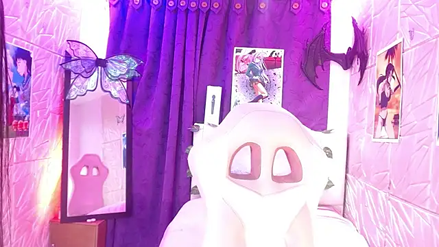 Gaby Tailor online show from February 6, 1:05 am