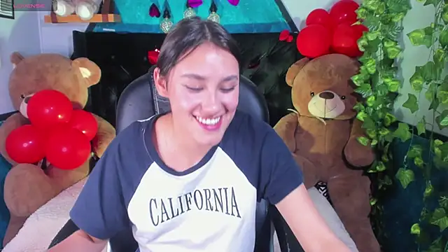  Sophie  miller online show from February 19, 11:14 pm