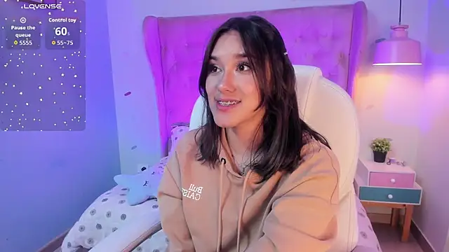  Sophie  miller online show from September 27, 9:42 pm