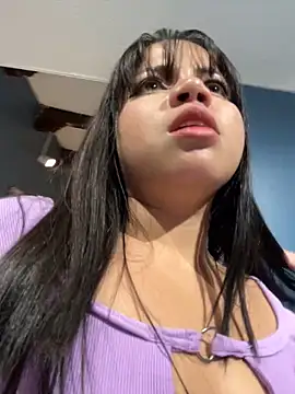 Snapshot of Elaa_euphoria chatting on January 22, 10:37 pm Elaa euphoria online show from January 22, 10:37 pm