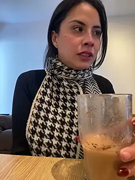 Effyvice13 online show from February 6, 3:59 pm