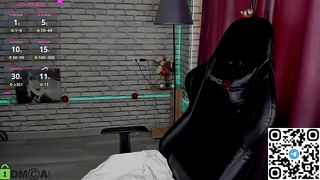 Michelle Blond online show from January 9, 7:33 am