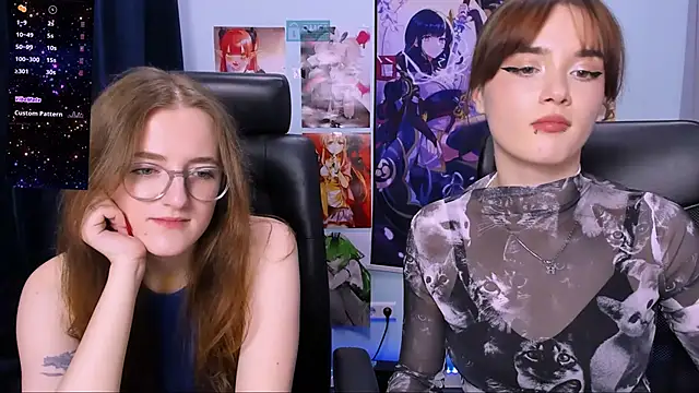 luna berryy online show from December 10, 7:43 pm