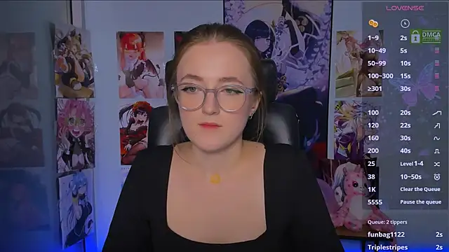 luna berryy online show from January 17, 11:29 pm