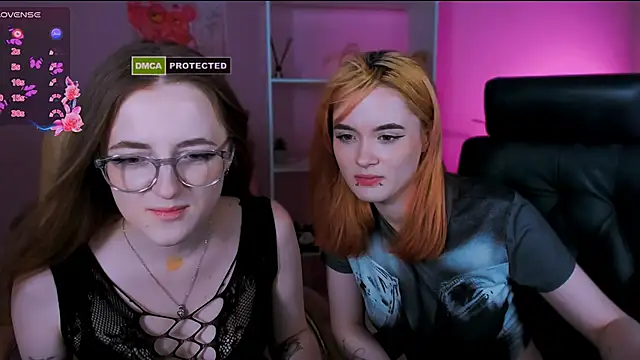 luna berryy online show from January 29, 1:37 am