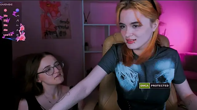 luna berryy online show from January 29, 4:47 am