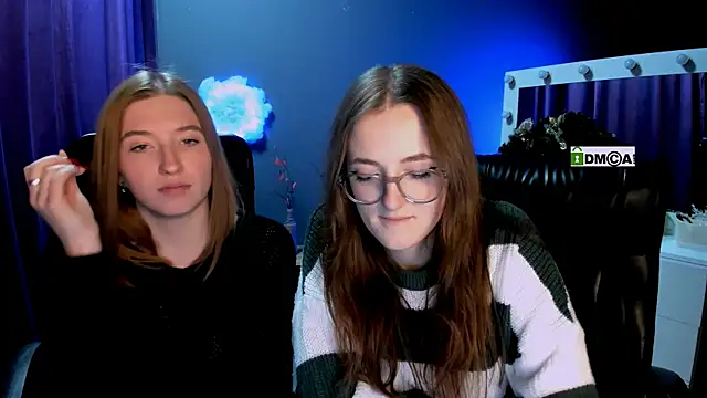 luna berryy online show from February 6, 11:26 pm