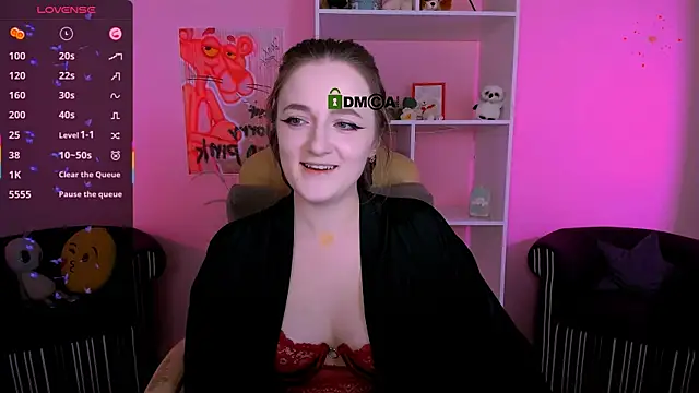 luna berryy online show from September 26, 7:51 pm