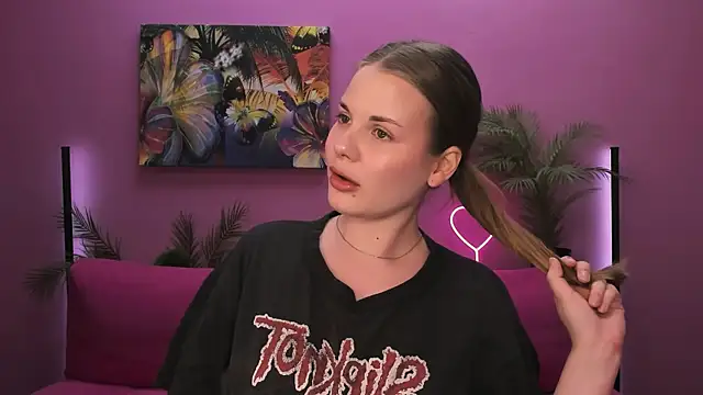 holy kitty online show from October 17, 6:16 am