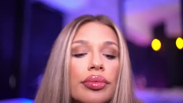 Candy Ivy online show from March 8, 1:28 am