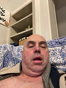 Snapshot of pantomax chatting on February 1, 8:29 pm pantomax online show from February 1, 8:29 pm