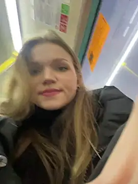 KitteCat online show from December 27, 1:39 pm