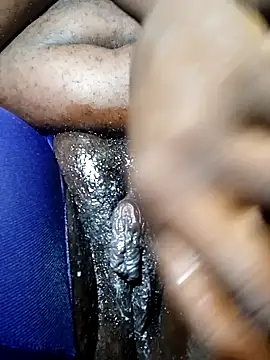 Snapshot of fatpussysasha chatting on January 18, 11:55 pm fatpussysasha online show from January 18, 11:55 pm