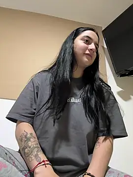 Cassie-millers online show from January 17, 5:30 pm