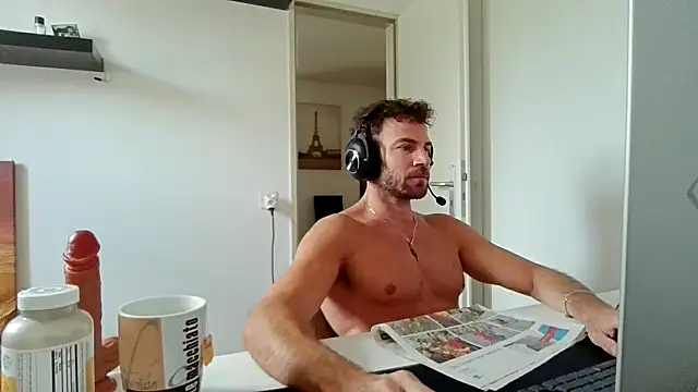 alpha-hunk online show from June 3, 9:23 am
