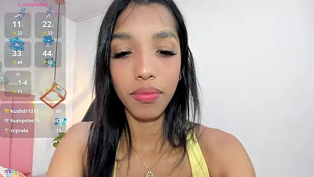 Snapshot of MAYROBERTSS chatting on January 9, 3:23 pm MAYROBERTSS online show from January 9, 3:23 pm