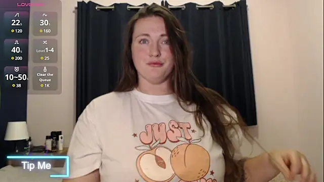 BustyBonnieUK online show from December 7, 6:48 pm