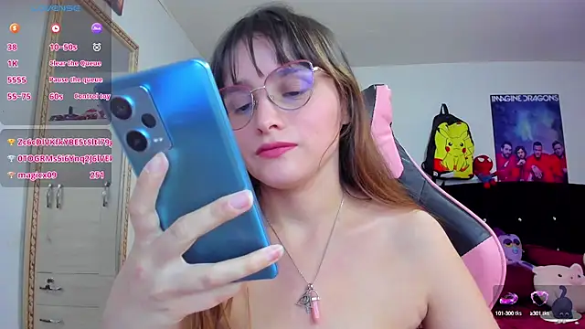 Lucyy-hess online show from January 14, 9:30 pm