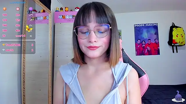 Lucyy-hess online show from September 17, 8:10 pm