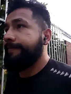 Snapshot of sabor_Latino_bdsm chatting on November 11, 10:32 pm sabor Latino bdsm online show from November 11, 10:32 pm