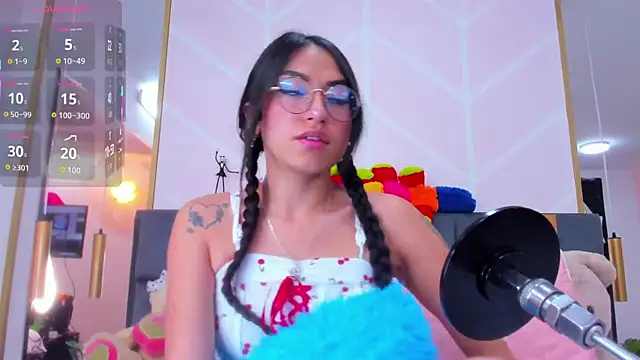 MadyJackson online show from November 12, 11:32 am