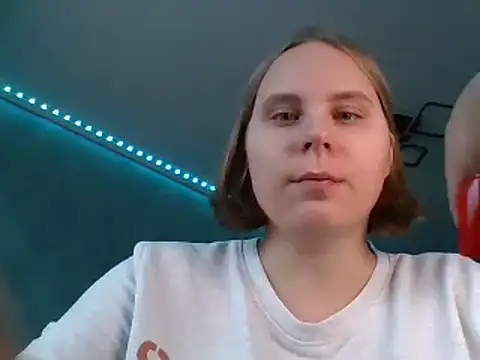 Snapshot of Thalia__Star chatting on December 3, 8:27 am Thalia Star online show from December 3, 8:27 am