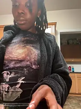 choclatepeaach online show from April 3, 3:48 am