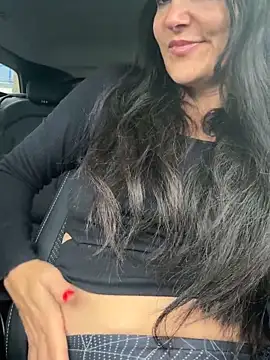 -OLYA- online show from November 17, 1:06 pm