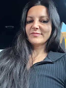 -OLYA- online show from November 21, 7:18 am