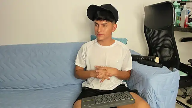 Lyam ap online show from January 29, 7:25 am