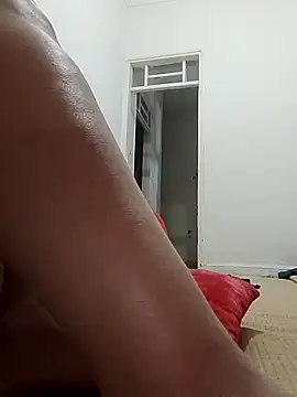 Snapshot of houda_sex_hot chatting on March 3, 12:26 am houda sex hot online show from March 3, 12:26 am