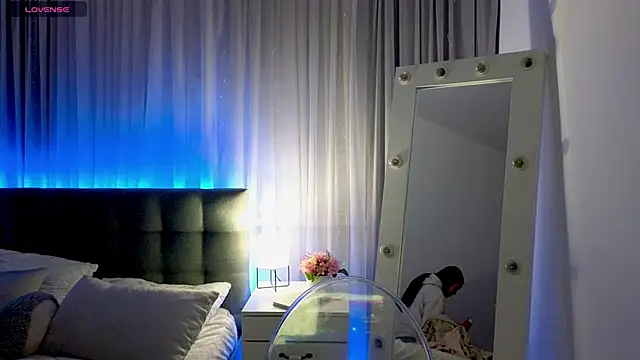 CooperAllana online show from November 11, 6:57 am