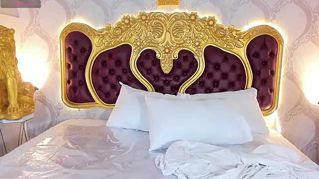 KendralHolson online show from February 10, 4:16 am