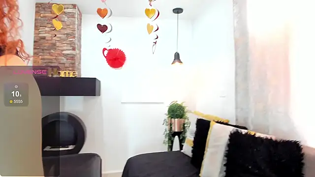 ebbafernandez  online show from February 16, 3:48 pm