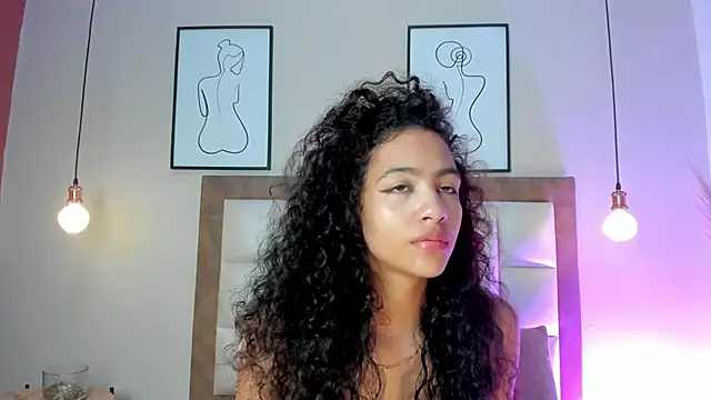 AntonellaHall  online show from December 15, 12:31 pm