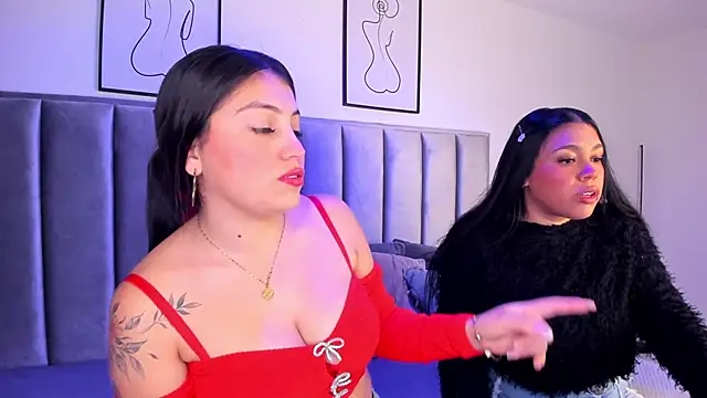 Laiia Page online show from November 28, 1:36 pm