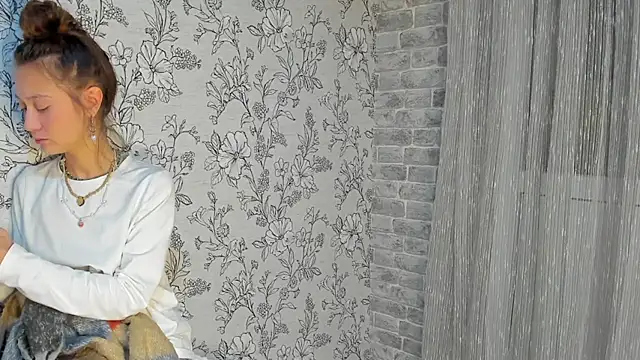 EllaSky xoxo online show from October 31, 9:38 pm