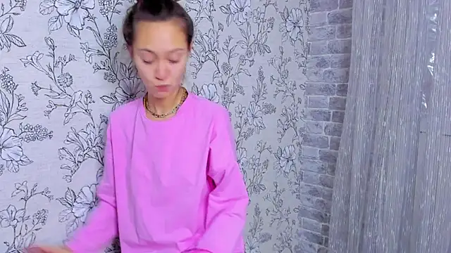 EllaSky xoxo online show from November 12, 2:56 am