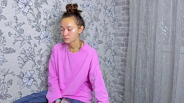 EllaSky xoxo online show from November 13, 2:32 am