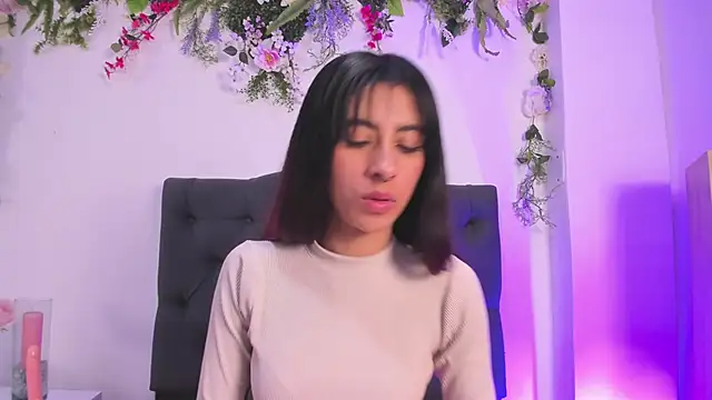 Alyssa jones online show from January 14, 10:17 am