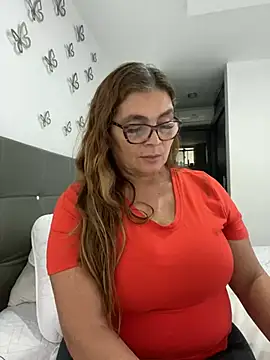 AntonellaAlondra4 online show from February 21, 5:31 pm