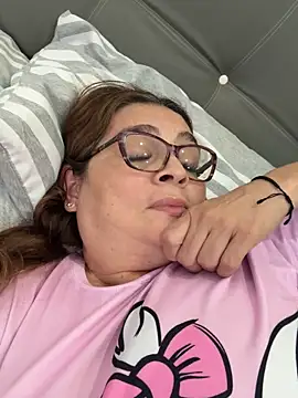 AntonellaAlondra4 online show from February 12, 2:01 pm