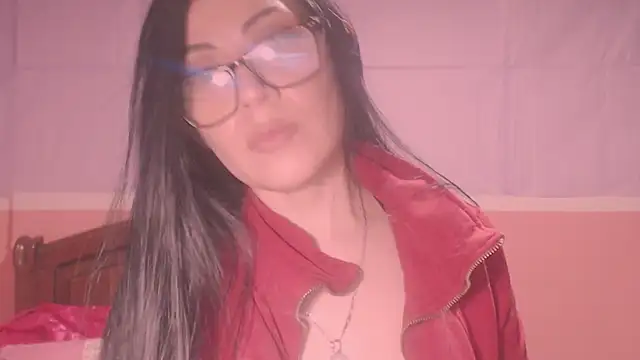 Snapshot of Ary_z chatting on December 18, 4:20 am Ary z online show from December 18, 4:20 am