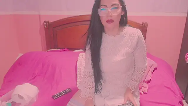 Snapshot of Ary_z chatting on January 19, 3:29 am Ary z online show from January 19, 3:29 am