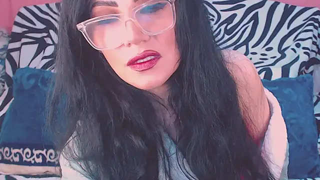 Snapshot of Ary_z chatting on October 3, 10:18 pm Ary z online show from October 3, 10:18 pm