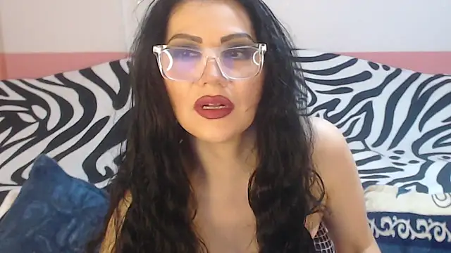 Snapshot of Ary_z chatting on February 3, 6:02 pm Ary z online show from February 3, 6:02 pm