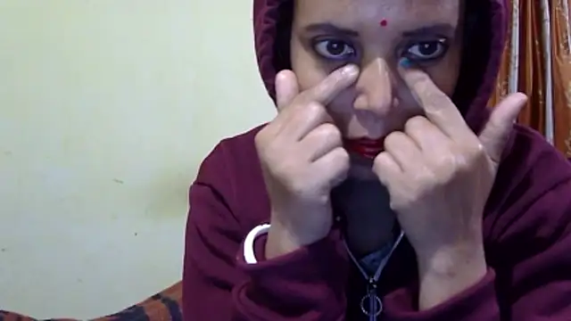 Snapshot of Pramila_Manish chatting on January 6, 12:09 pm Pramila Manish online show from January 6, 12:09 pm