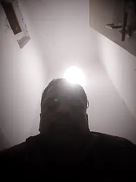 Snapshot of Sanjaysharmarbl chatting on December 28, 9:09 am Sanjaysharmarbl online show from December 28, 9:09 am