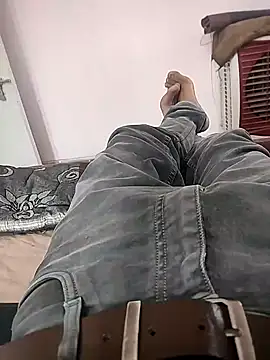 Snapshot of Sanjaysharmarbl chatting on March 1, 6:15 am Sanjaysharmarbl online show from March 1, 6:15 am