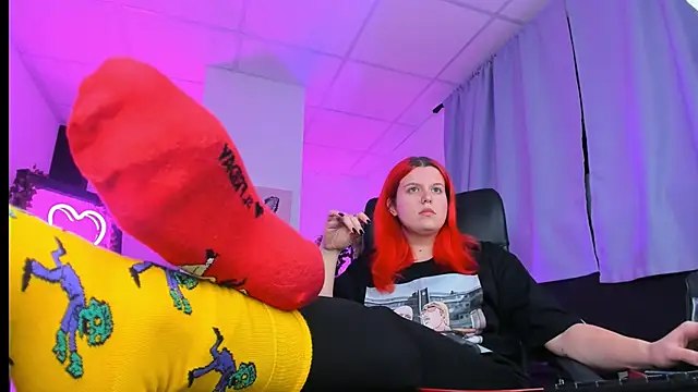 NielletaBlossom online show from January 19, 5:26 am